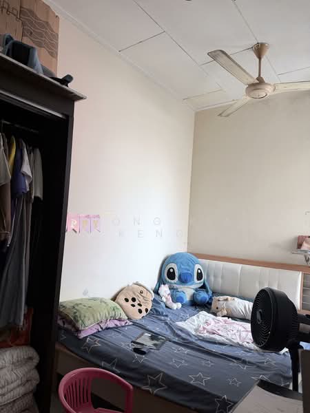 1-storey Terraced House for Sale in Taman Daya (Johor Bahru) - Chong Kia Keng - Bedroom - PropertyGuru.com.my