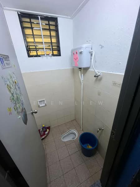 Shop for Sale in Masai (Johor) - Eden Liew - Bathroom - PropertyGuru.com.my