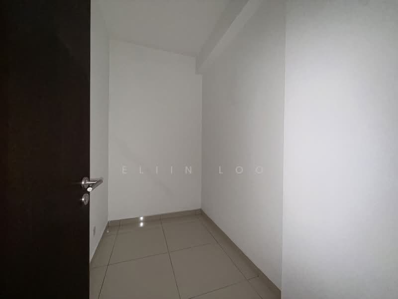 Apartment for Sale at Ponderosa Lakeside Apartment - Eliin Loo - PropertyGuru.com.my
