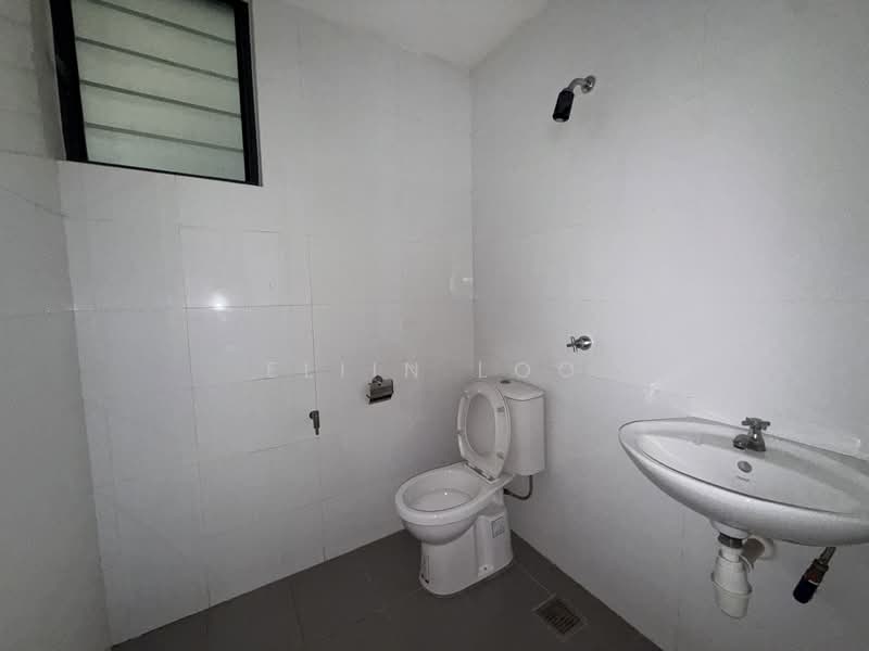 Apartment for Sale at Ponderosa Lakeside Apartment - Eliin Loo - PropertyGuru.com.my
