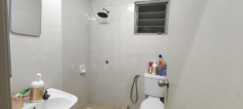 Service Residence for Sale at Main Place Residence - Zeyang Ng - Bathroom - PropertyGuru.com.my