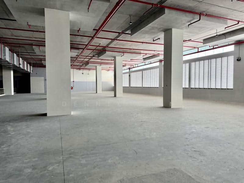 Warehouse for Rent in Seksyen 33 (Shah Alam) - Dennix Chin - Interior - PropertyGuru.com.my