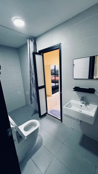Service Residence for Rent at TRELLIS RESIDENCES - Mavis Hew - Bathroom - PropertyGuru.com.my