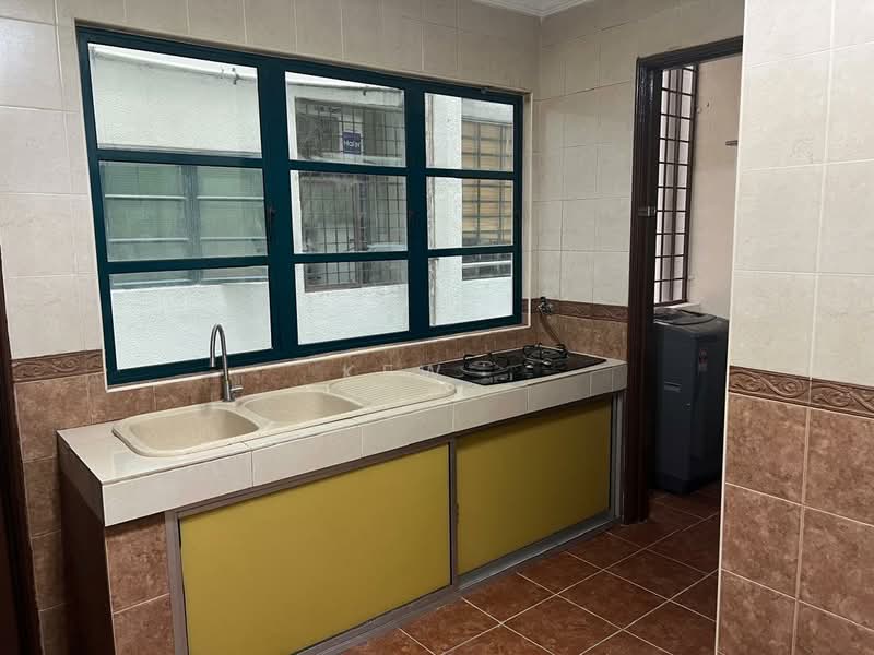 Condominium for Rent at Corinthian Condominium - Kew . - Kitchen - PropertyGuru.com.my