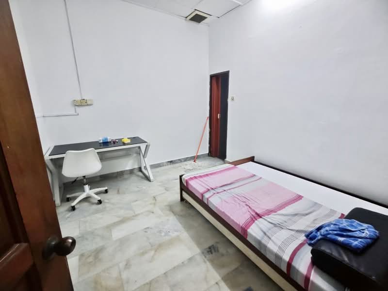 1-storey Terraced House for Sale in Taman Ungku Tun Aminah (Skudai) - Janice . - PropertyGuru.com.my