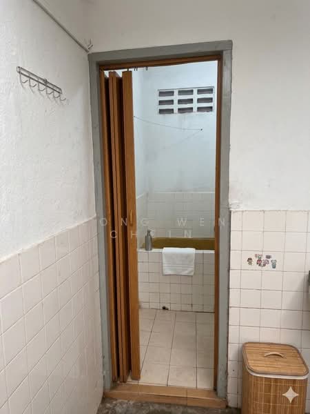 Rumah Teres 1 Tingkat untuk Dijual di Desa Jaya Kepong (Kepong) - Wong Wen Chein - Bathroom - PropertyGuru.com.my