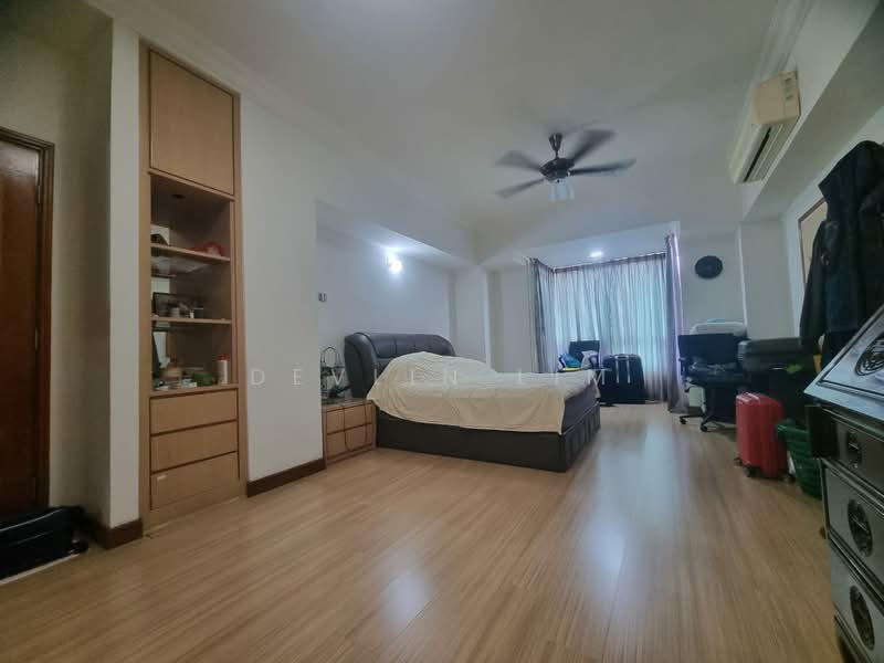 Condominium for Sale at The Regency Condominium - Devlin Lim - Bedroom - PropertyGuru.com.my