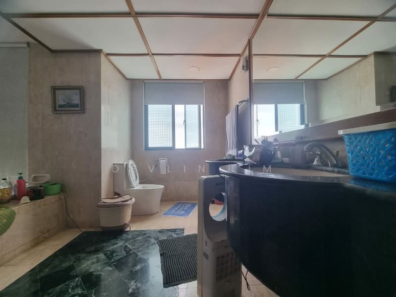 Condominium for Sale at The Regency Condominium - Devlin Lim - Bathroom - PropertyGuru.com.my