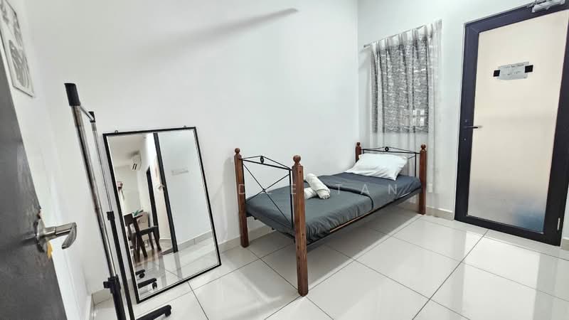 Servis Apartment untuk Disewa di Stanford Suites @ EduSentral - Candee Tan - Bedroom - PropertyGuru.com.my