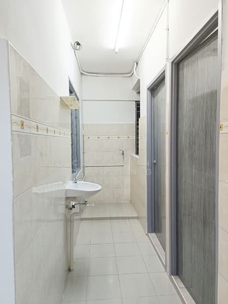 Apartment for Rent at Sri Wangsa 2 - Cayden Choong - Corridor - PropertyGuru.com.my
