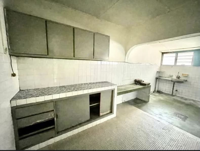 1-storey Terraced House for Rent in Seksyen 14 (Petaling Jaya) - Joey Wong - Kitchen - PropertyGuru.com.my