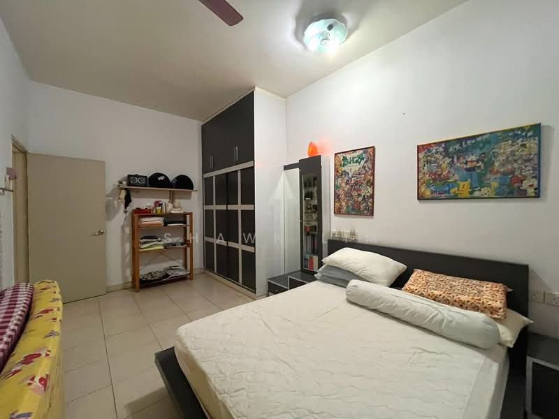 Rumah Bandar untuk Dijual di Taman Lagenda Mas (Cheras) - Shawn Lim - Bedroom - PropertyGuru.com.my
