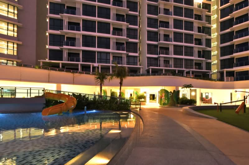 Kondominium untuk Disewa di Queens Residences Q2 @ Queens Waterfront - Apple Yeap - Exterior - PropertyGuru.com.my
