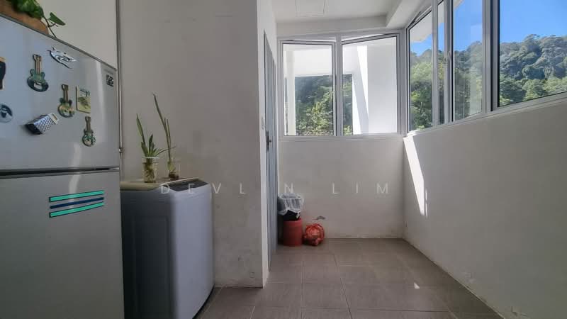 Kondominium untuk Dijual di Surin Condominium - Devlin Lim - Balcony - PropertyGuru.com.my