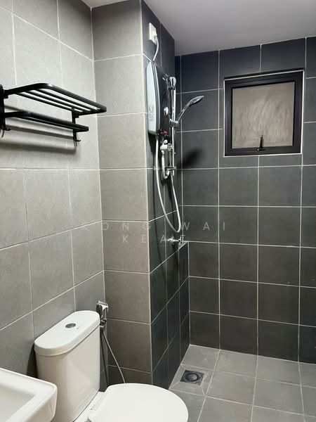 Kondominium untuk Disewa di Vierra Residence - Kong Wai Keat - Bathroom - PropertyGuru.com.my