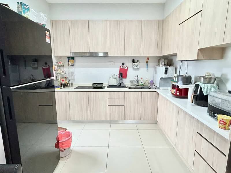 Servis Apartment untuk Dijual di Veranda Residence - Shanice Tan - Kitchen - PropertyGuru.com.my