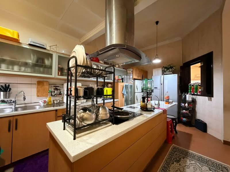 2-storey Terraced House for Sale in Bukit Jelutong (Shah Alam) - Izzaza Izzati - Kitchen - PropertyGuru.com.my