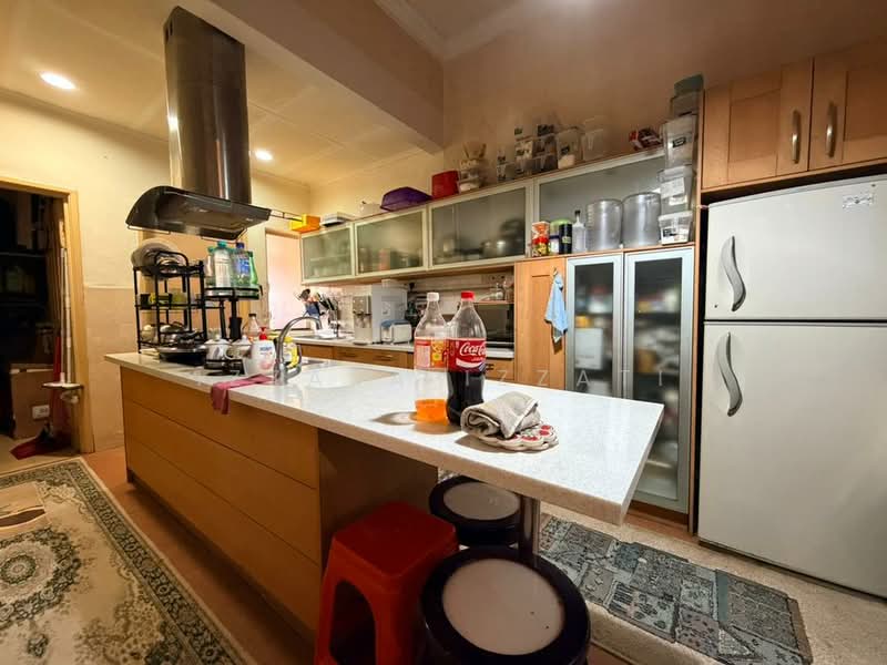 2-storey Terraced House for Sale in Bukit Jelutong (Shah Alam) - Izzaza Izzati - Kitchen - PropertyGuru.com.my