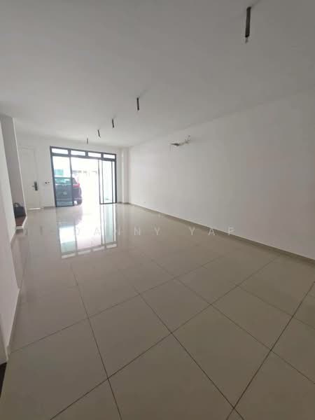 Rumah Teres 2 Tingkat untuk Dijual di Bandar Sri Alam (Johor Bahru) - Danny Yap - Living Room - PropertyGuru.com.my