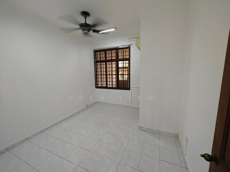 Rumah Teres 2 Tingkat untuk Dijual di Taman Molek (Johor Bahru) - Eden Liew - Interior - PropertyGuru.com.my