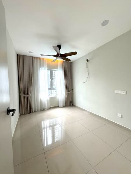 Kondominium untuk Disewa di Residensi Dutamas Dahlia - Kew . - Interior - PropertyGuru.com.my