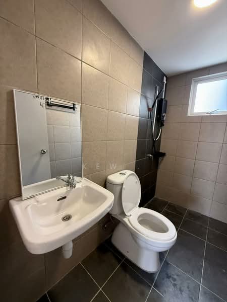 Condominium for Rent at Residensi Dutamas Dahlia - Kew . - Bathroom - PropertyGuru.com.my