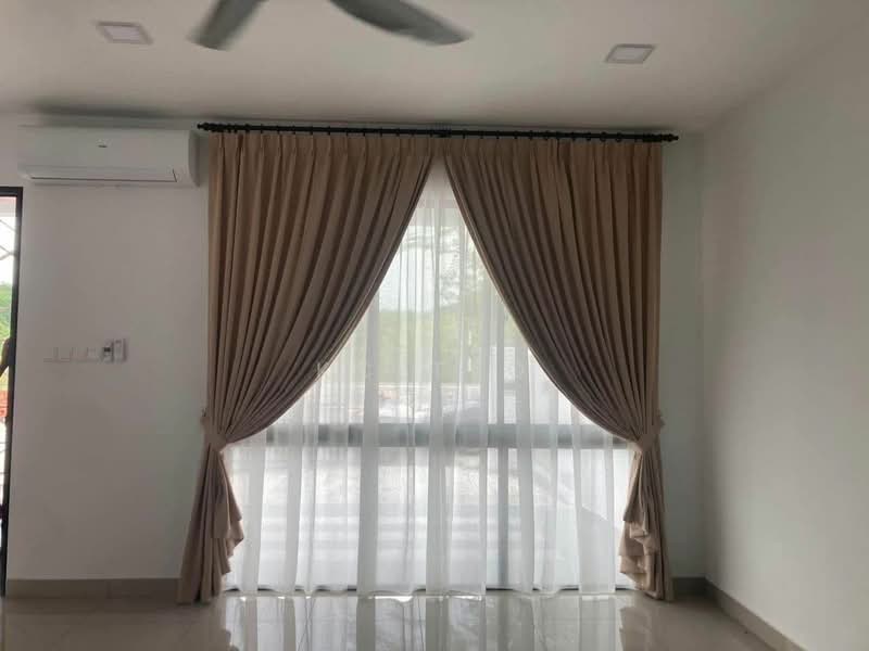2-storey Terraced House for Rent in Bandar Baru Permas Jaya (Permas Jaya) - Kc Teo - Living Room - PropertyGuru.com.my