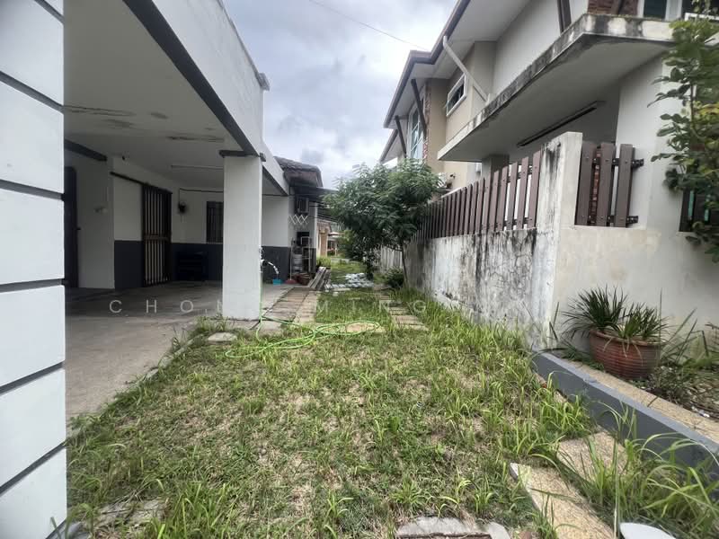 Semi-Detached House for Sale in Seremban (Negeri Sembilan) - Chong Ming Ming - Exterior - PropertyGuru.com.my