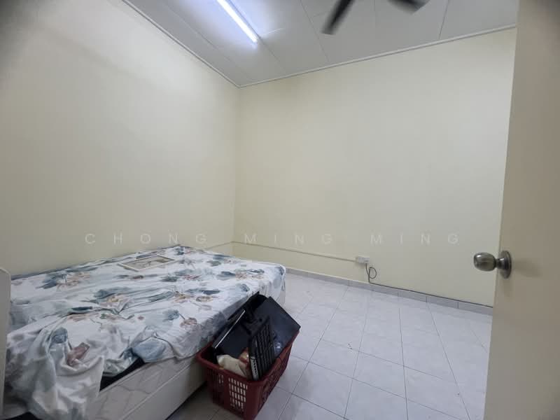 Semi-Detached House for Sale in Seremban (Negeri Sembilan) - Chong Ming Ming - Bedroom - PropertyGuru.com.my
