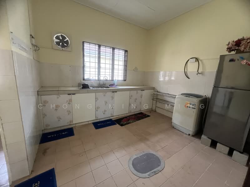 Semi-Detached House for Sale in Seremban (Negeri Sembilan) - Chong Ming Ming - Kitchen - PropertyGuru.com.my