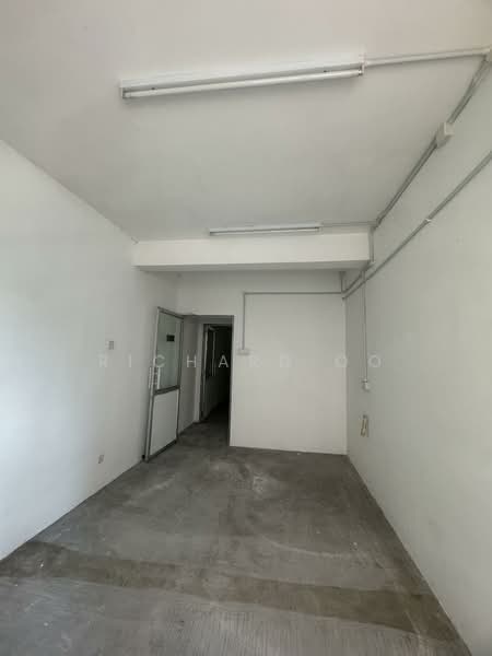 Shop / Office for Sale in Taman Mutiara (Jelutong) - Richard Oo - PropertyGuru.com.my