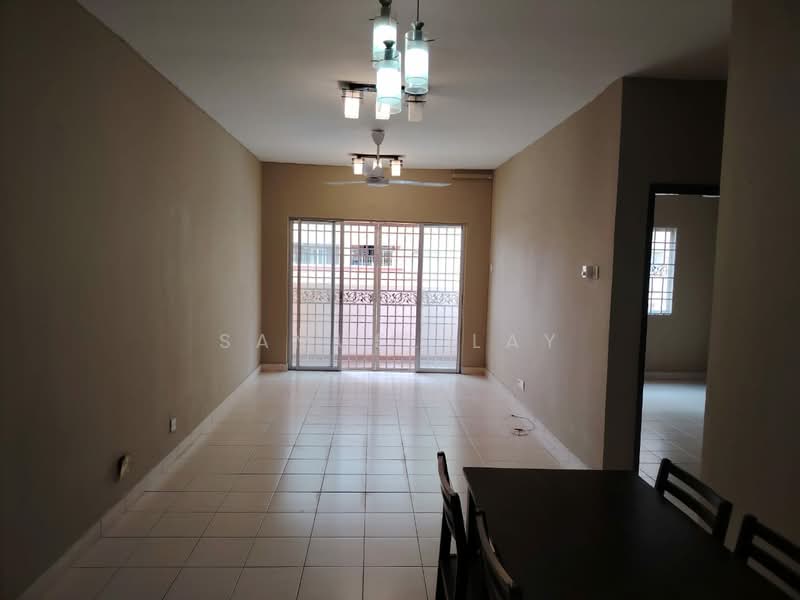 Apartment for Rent at Serdang Villa Apartment - Samuel Lay - Living Room - PropertyGuru.com.my