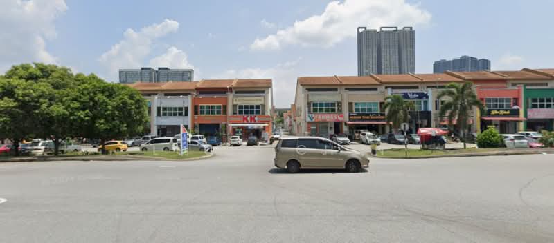 Shop / Office for Sale in Pusat Bandar Putra Permai (Seri Kembangan) - Louis Chen - Exterior - PropertyGuru.com.my