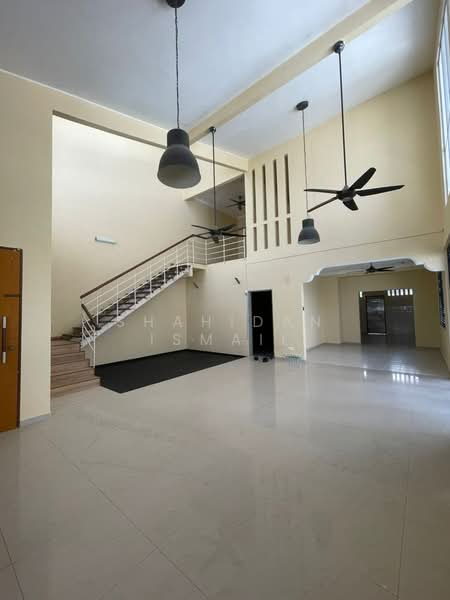 2-storey Terraced House for Sale in Bandar Enstek (Negeri Sembilan) - Shahidan Ismail - Interior - PropertyGuru.com.my