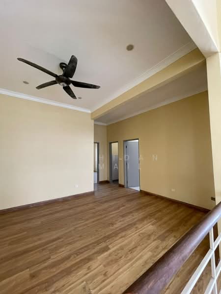 2-storey Terraced House for Sale in Bandar Enstek (Negeri Sembilan) - Shahidan Ismail - Living Room - PropertyGuru.com.my