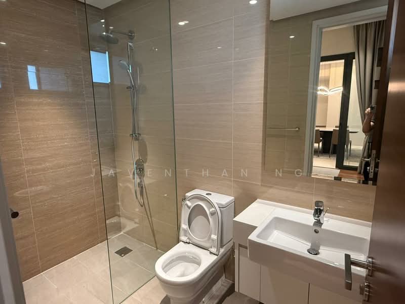 Service Residence for Sale at The Astaka @ 1 Bukit Senyum - Javenthan Ng - Bathroom - PropertyGuru.com.my