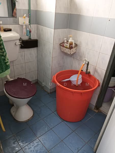 2-storey Terraced House for Sale in Bandar Armada Putra (Klang) - M. Sundram - Bathroom - PropertyGuru.com.my