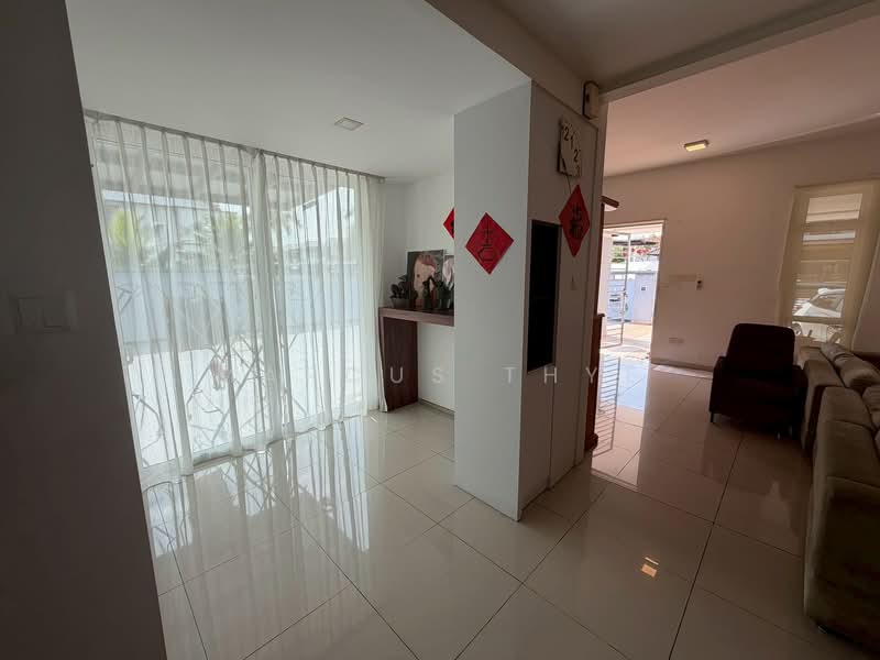 Rumah Kluster untuk Dijual di Taman Daya (Johor Bahru) - Marcus Thye - Living Room - PropertyGuru.com.my