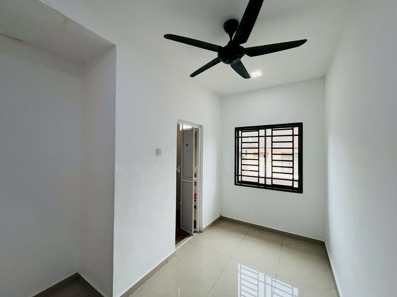 Rumah Teres 2 Tingkat untuk Dijual di Taman Desa Jaya (Johor Bahru) - Danny Yap - Interior - PropertyGuru.com.my