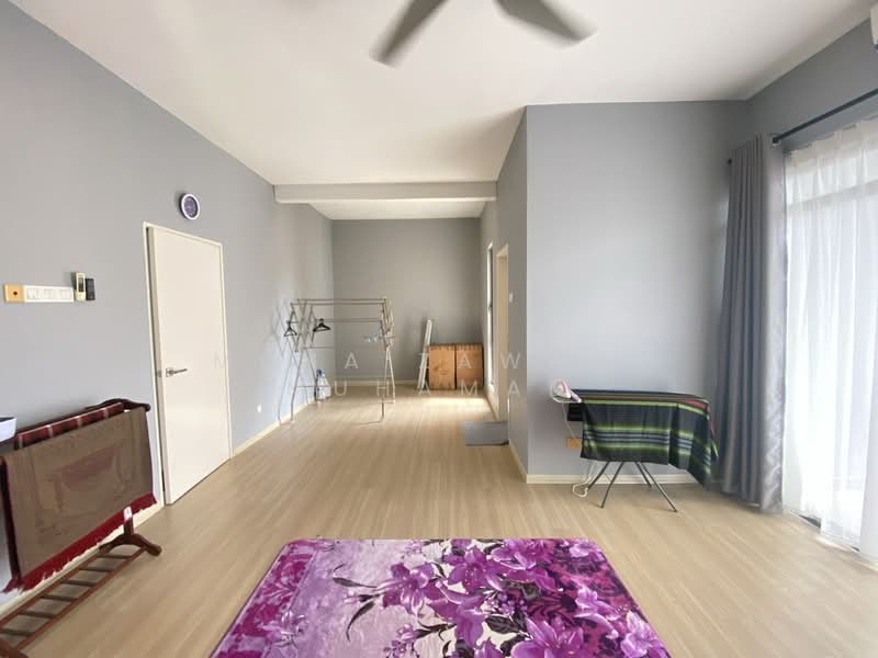 Townhouse for Sale in Bangi (Selangor) - Muna Zawani Muhamad - Living Room - PropertyGuru.com.my