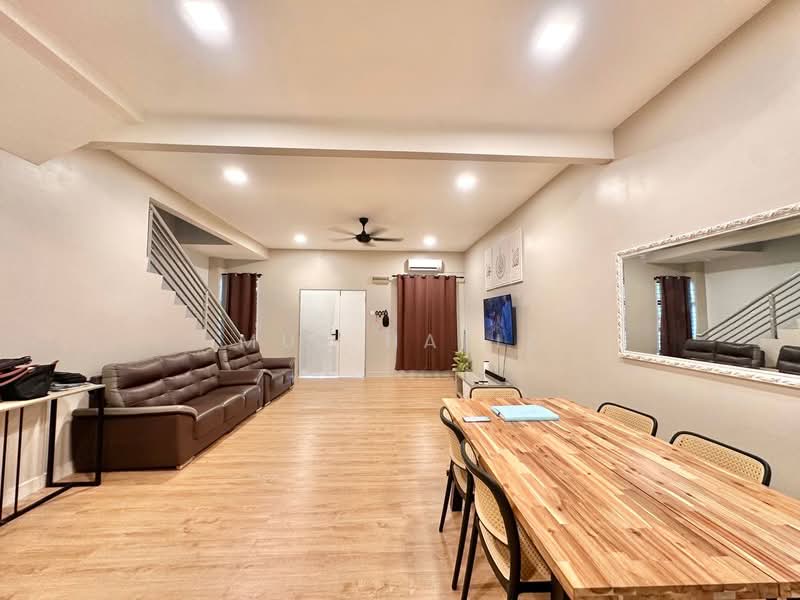 2-storey Terraced House for Sale in Telok Panglima Garang (Selangor) - Muz Hafiz - PropertyGuru.com.my