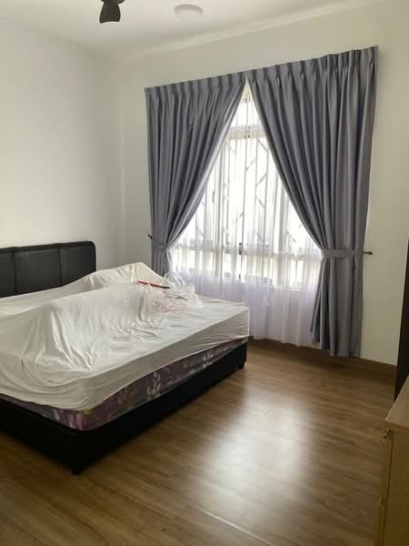 Servis Apartment untuk Disewa di The Amber Residence @ TwentyFive.7 - Eve Sim - PropertyGuru.com.my