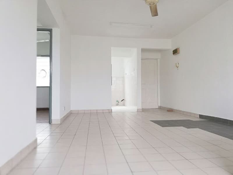 Apartment for Sale at Astana Mutiara - Eunice Lai - Living Room - PropertyGuru.com.my