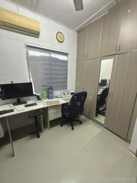 Rumah Teres 2 Tingkat untuk Dijual di Bandar Rinching (Semenyih) - Celestine Ting - Study - PropertyGuru.com.my
