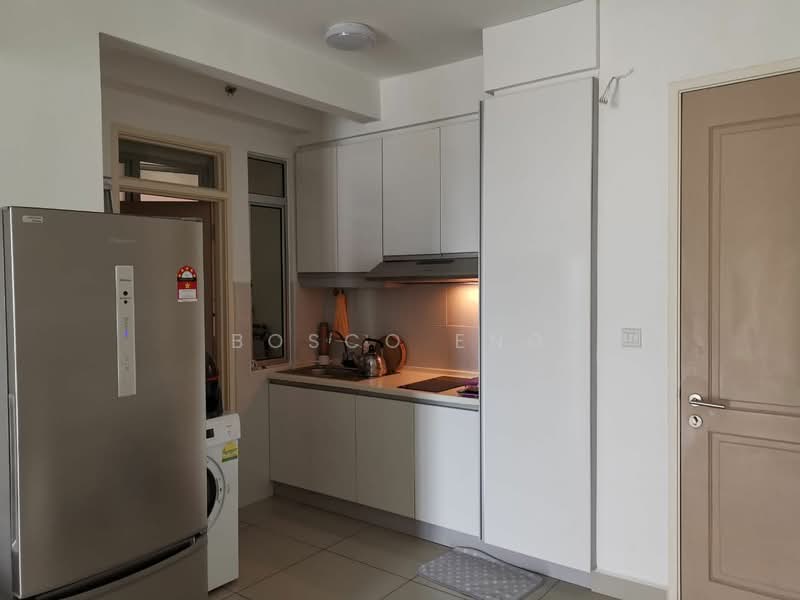 Apartment for Sale at Austin Suites (Permata Austin) - Bosco Eng - Kitchen - PropertyGuru.com.my