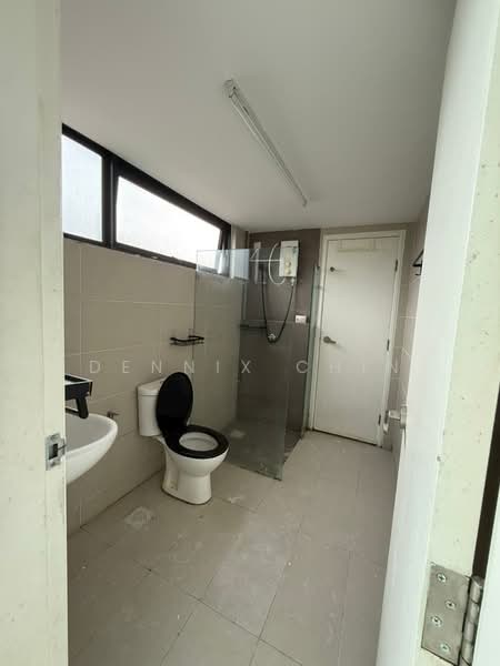 Rumah Bandar untuk Disewa di Villa Domus (Batu Caves) - Dennix Chin - Bathroom - PropertyGuru.com.my