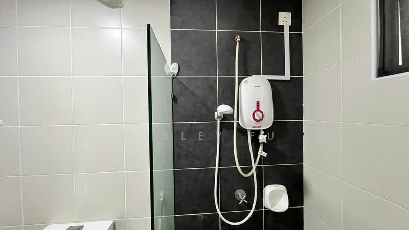 Service Residence for Rent at Evo Soho Suite - Wesley Fu - Bathroom - PropertyGuru.com.my