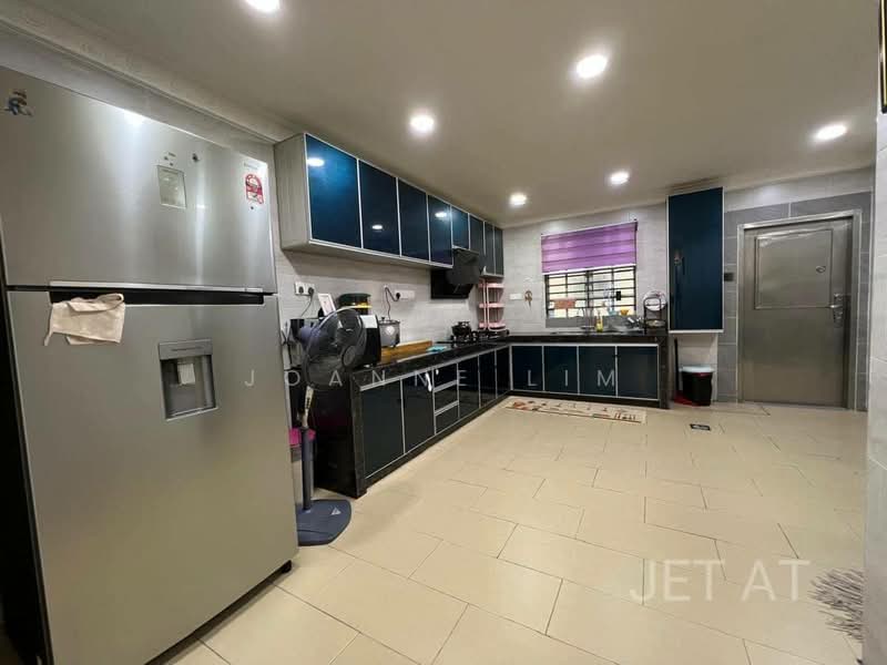 2-storey Terraced House for Sale in Bukit Raja (Selangor) - Joanne Lim - Kitchen - PropertyGuru.com.my