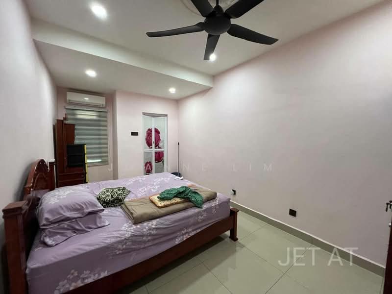 2-storey Terraced House for Sale in Bukit Raja (Selangor) - Joanne Lim - Bedroom - PropertyGuru.com.my