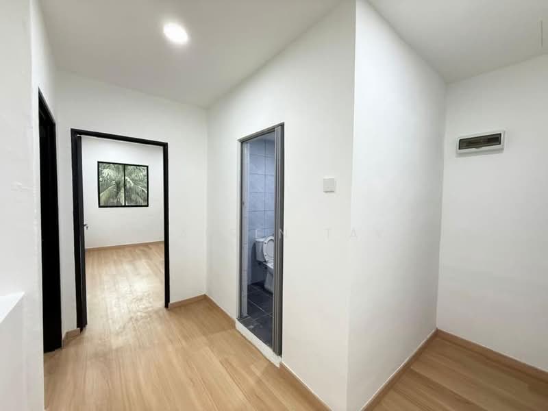 Rumah Teres 2 Tingkat untuk Dijual di Taman Senai Baru (Senai) - Warren Tay - PropertyGuru.com.my